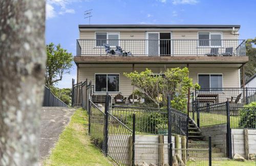 Erowal Bay Casa | Waters Edge - Belle Escapes Jervis Bay