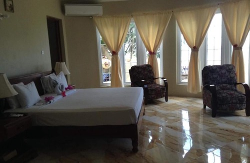 Montego Bay Casa | Waters Edge Guest House