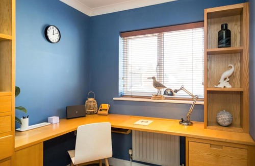 Eastbourne Casa | Waters Edge - stylish marina retreat