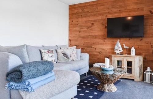 Sandside Casa | Watersedge Retreat