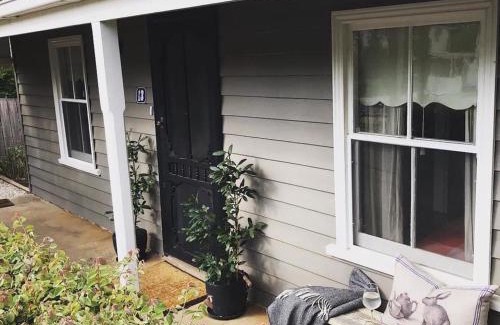 Daylesford Casa | Waterside Cottage