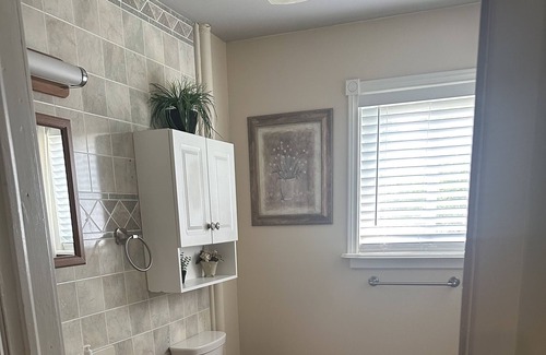 Collingwood Cabaña | Waterside Cottage