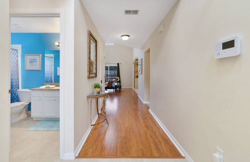 Bridgewater Crossing Villa | Waterside Escape - South-Facing Pool, 15 Minutes to Disney