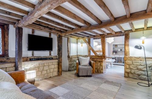 Knaresborough Casa | Waterside House