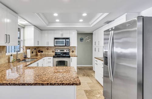 Crooked Creek Casa | Waterside Villa - 4BD/2BA with a heated pool