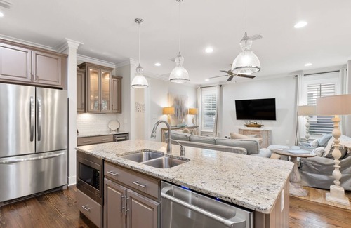 WaterSound West Beach Casa | Watersound West - Golf Cart - 4 Bikes - Pet Friendly