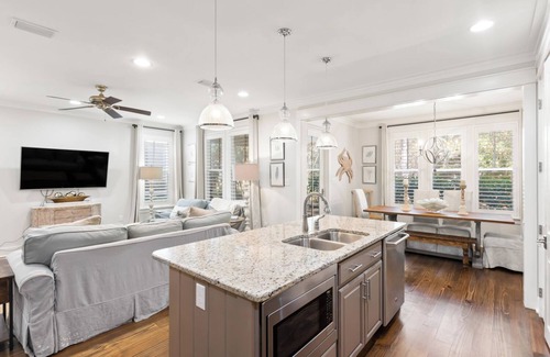 WaterSound West Beach Casa | Watersound West - Golf Cart - 4 Bikes - Pet Friendly