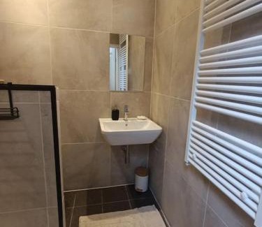 Bodegraven Apartamento | Waterval Wellness-suite met Sauna!