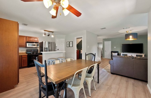 Cayuga Casa | Waterview Lake House on Richland Chambers