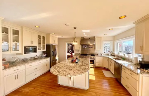 Hampton Casa | Waterview Oasis by Buckroe Beach