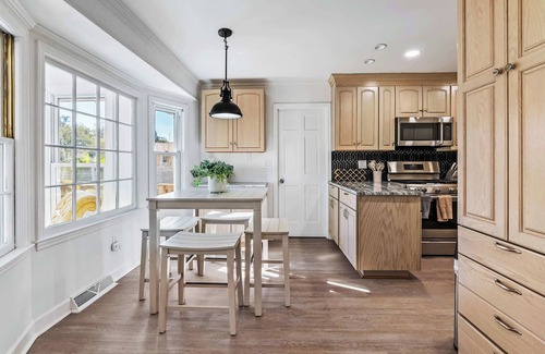 Cordesville Casa | Waterview Retreat - Riverside Haven 4-2 Family