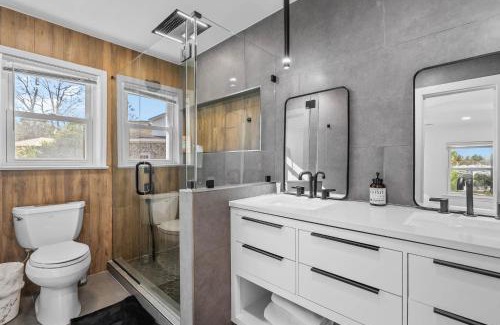North Charleston Casa | Waterview Retreat - Riverside Haven 4-2 Family