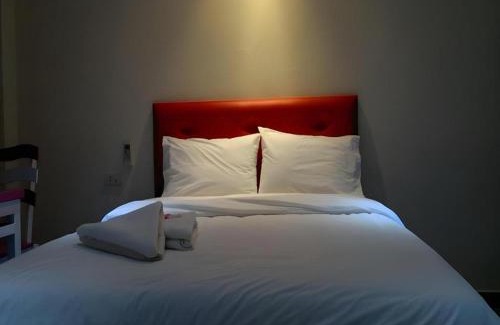 Sattahip Hotel | Wattana Hill Resort