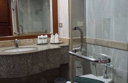 Na Ta Luang Hotel | Wattana Park Hotel