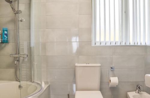 Llanelli Casa | Waun Bungalow