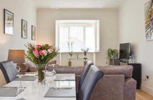 Llanelli Casa | Waun Bungalow
