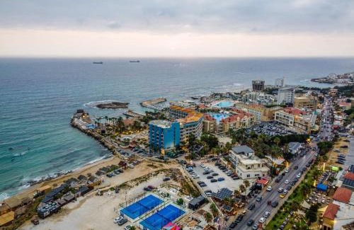 Batroun Apartamento | Wave 515 - Getaway Chalet at Sawary Resort Batroun