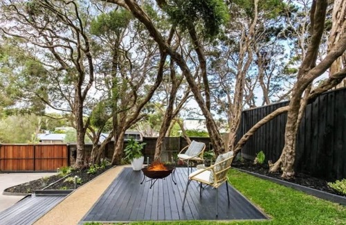 Rye Casa | Wave Haus Rye -spacious house with spa