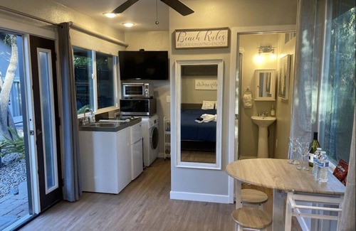 Del Mar Heights Casa | Wave & Seaside 3+BD 2BA Oasis Home 2 KITCHENS Sleeps 6-8