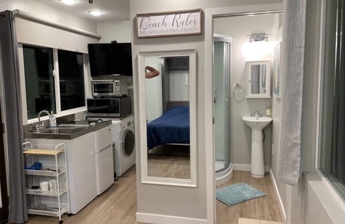 Del Mar Heights Casa | Wave & Seaside 3+BD 2BA Oasis Home 2 KITCHENS Sleeps 6-8