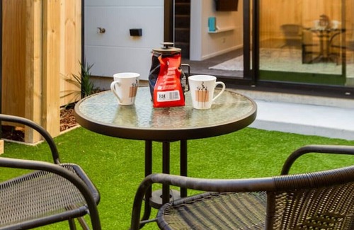 New Brighton Casa | Wave side Escape 1 bed 1 bath New Brighton