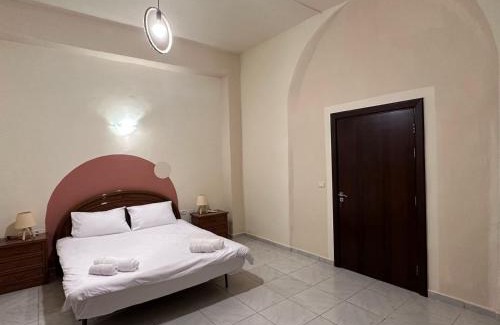 Batroun Casa | Wave Side Old Souk Batroun Guest House