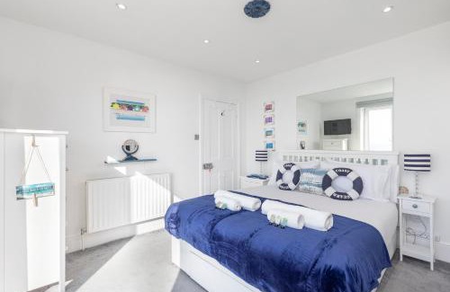 Brighton Casa | Wave Watcher- 4 Bed Sea View Home