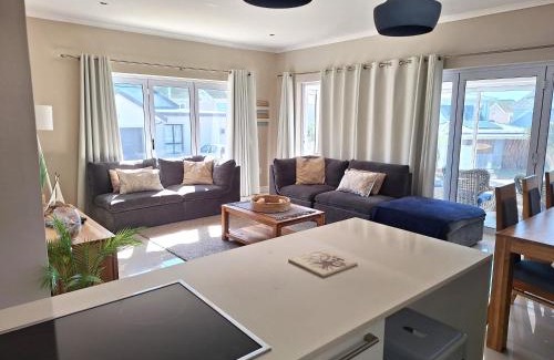 Marina Martinique Casa | Waves Edge at 14 Bridge Waters