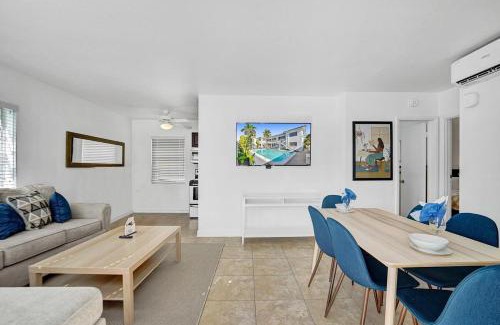 North Beach Apartamento | Waves On Desoto Rental Unit With Pool