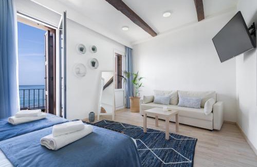 Halepa Casa | Waves - Seaside Escape