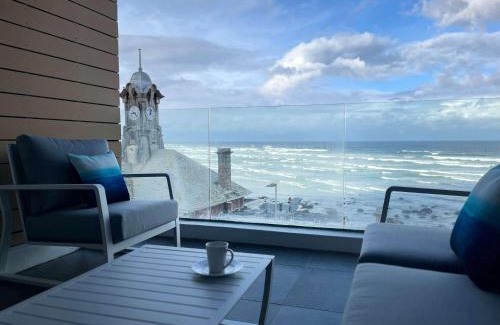 Redhill Apartamento | Wavescape Surfers Lookout Stay
