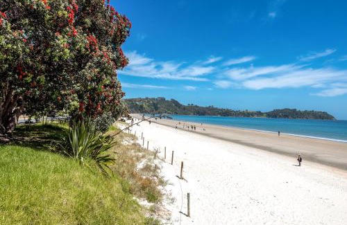 Onetangi Casa | Wavesong - Coast & Country