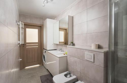 Powazki Apartamento | Wawrzyszewska 2-Bedroom Apartment by BookingHost