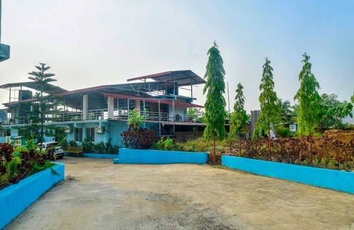Amarnath Hotel | Wayfare SP Resort
