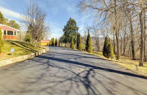 Waynesville Apartamento | Waynesville Studio Suite < 1 Mi to Downtown!
