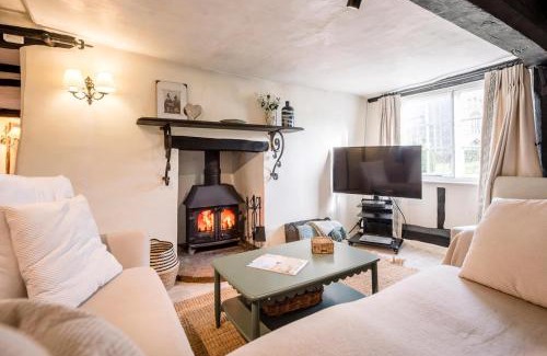 Woodbridge Casa | Wayside Cottage, Dennington