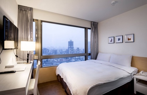 Sanchong Hotel | We Meet Taipei Hotel