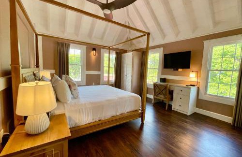 Dickenson Bay Hotel | Weatherills Hotel