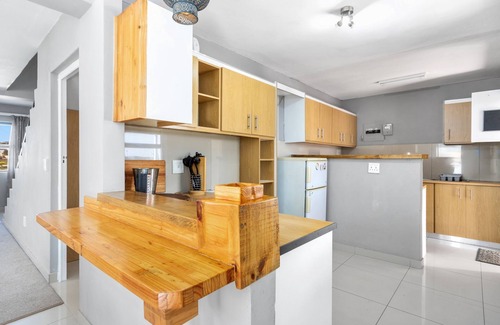 Calypso Beach Casa | Weaver Manor On Calypso