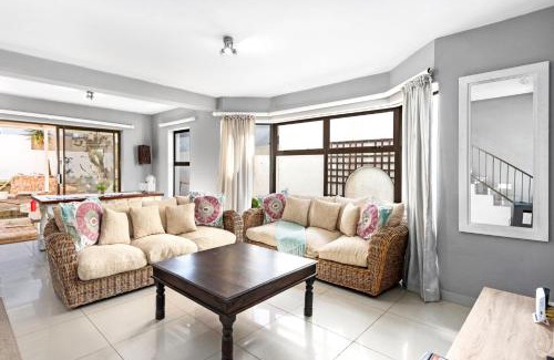 Calypso Beach Casa | Weaver Manor On Calypso by Host Agents