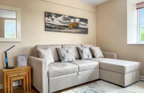 Hayfield Casa | Weavers View - Uk49723
