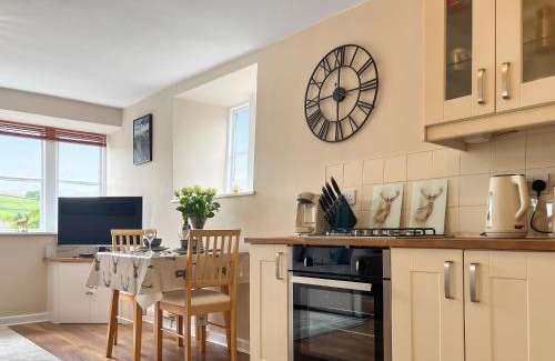 Hayfield Casa | Weavers View - Uk49723