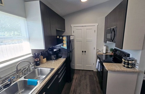 Midtown Apartamento | Webster, N. Hospital & Downtown
