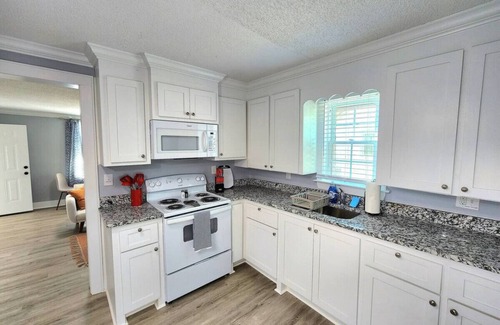 Columbia Condominio | WECO's Weekend Sabbatical