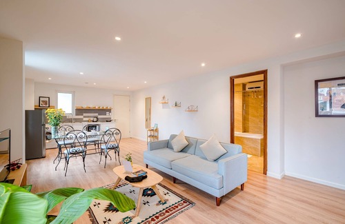 Van Mieu Apartamento | Wecozy Hanoi - Railway Side, The Old Quarter