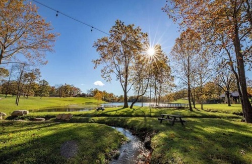 Fincastle Cabina | Weddings at Preserve at Crooked Run