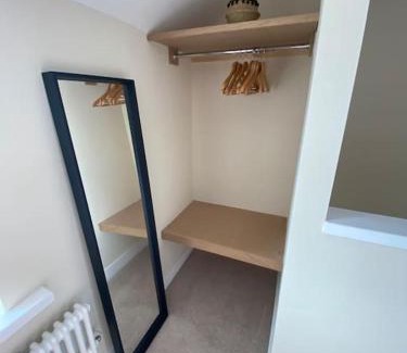 Penpont Casa | Wee Cottage - Super King bed!