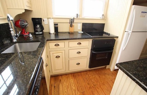 South Rehoboth Apartamento | Weekly Cottage Rental in the Heart of Rehoboth Beach
