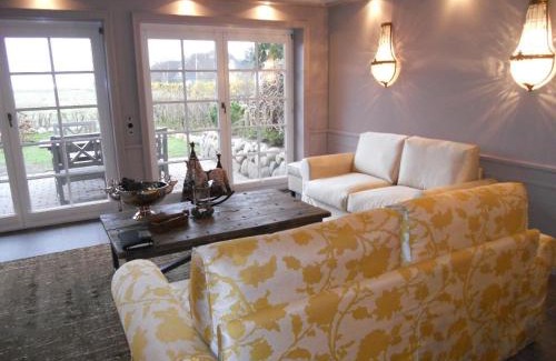 Archsum Casa | Weetstich