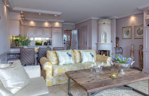 Archsum Casa | Weetstich